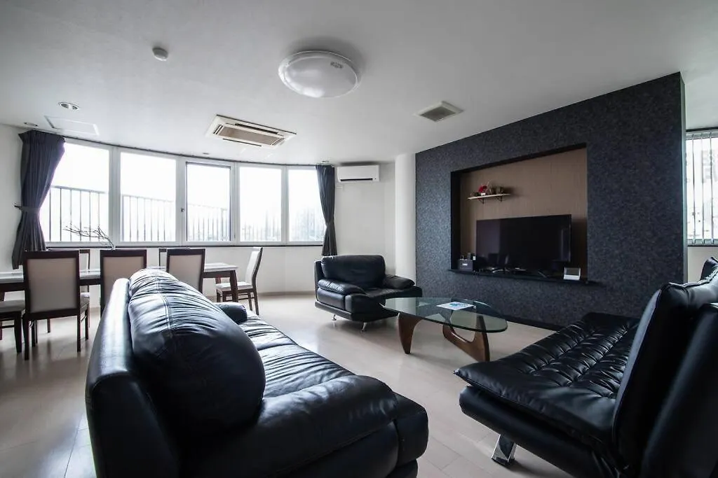 Roadside House Villa Sapporo